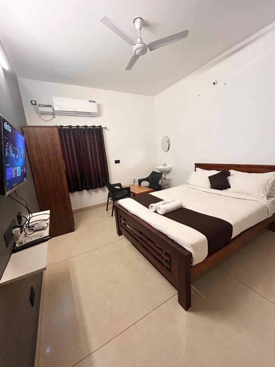 The Ocean Grand Hotel Pondicherry Exterior photo