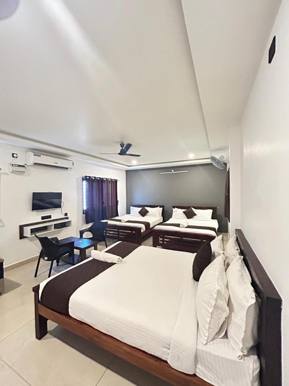 The Ocean Grand Hotel Pondicherry Exterior photo