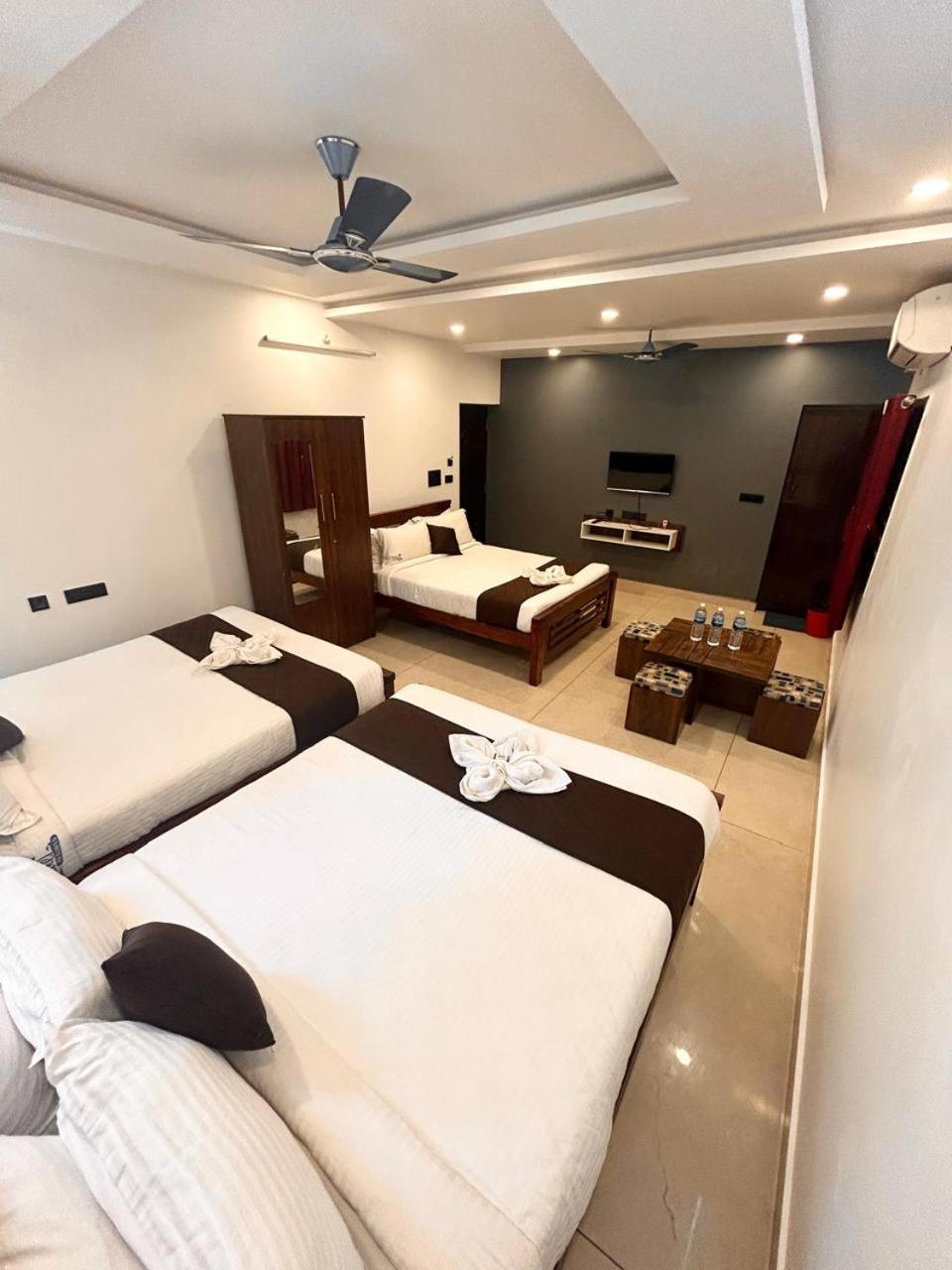 The Ocean Grand Hotel Pondicherry Exterior photo
